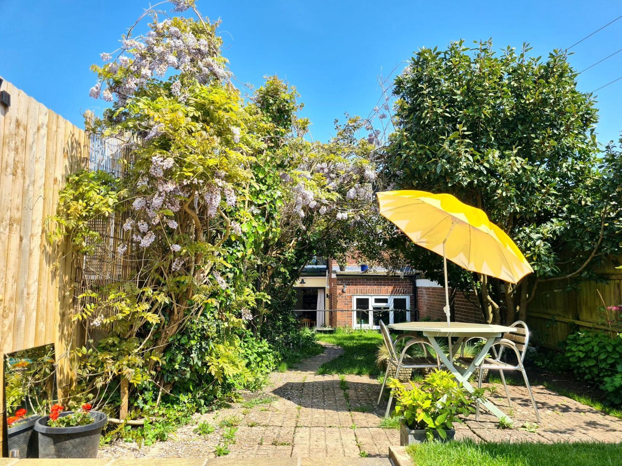 The Hideaway - Luxury Townhouse Villa Wareham Bagian luar foto