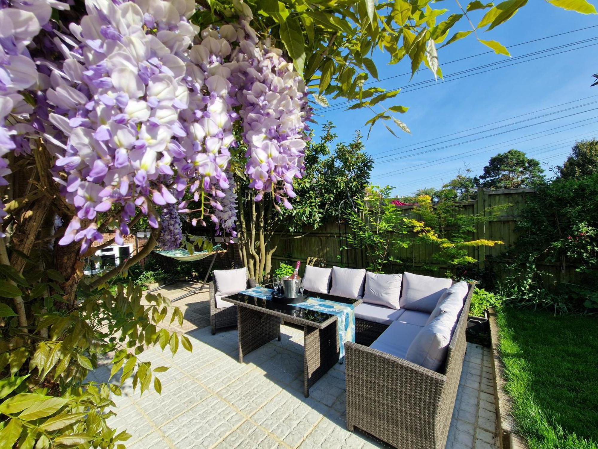 The Hideaway - Luxury Townhouse Villa Wareham Bagian luar foto